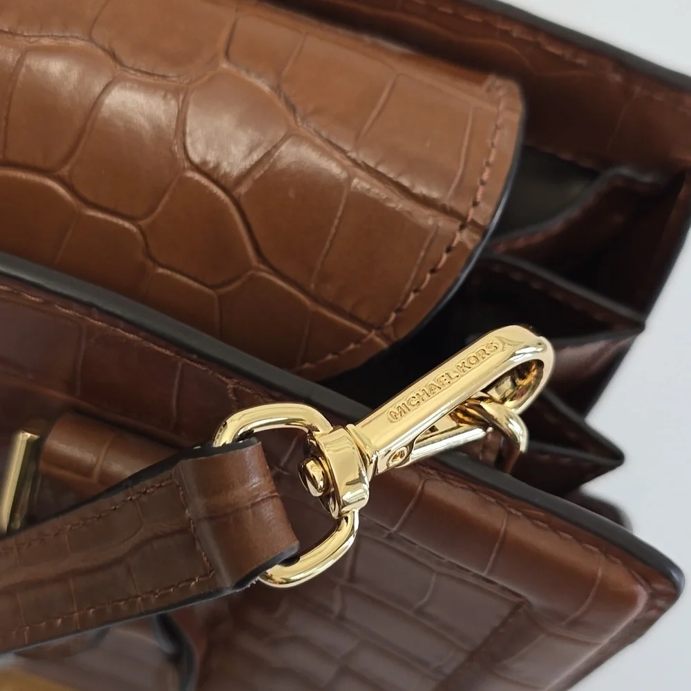 New Michael Kors Zoe Croc Embossed Leather Satchel Handbag Crosdbody Brown